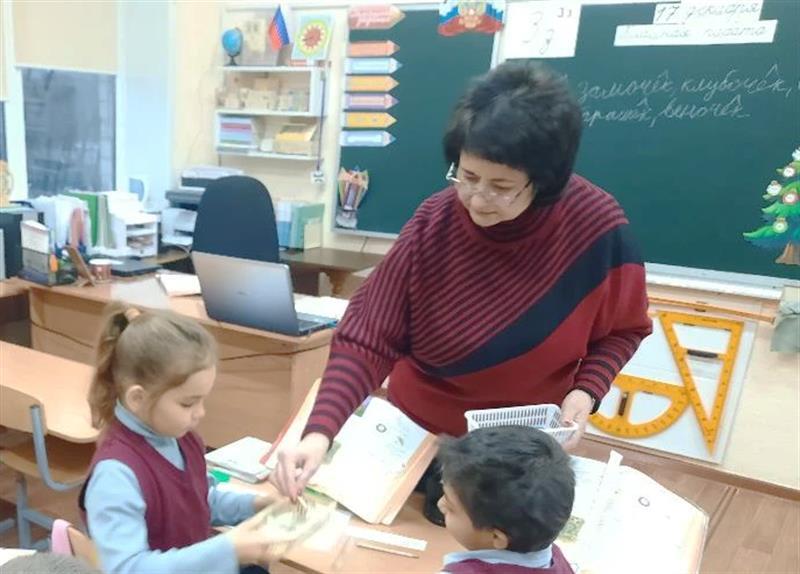 Открытый урок по русскому языку в 3 классе «Правописание приставок и суффиксов» Открытый урок по русскому языку в 3 классе «Правописание приставок и суффиксов».